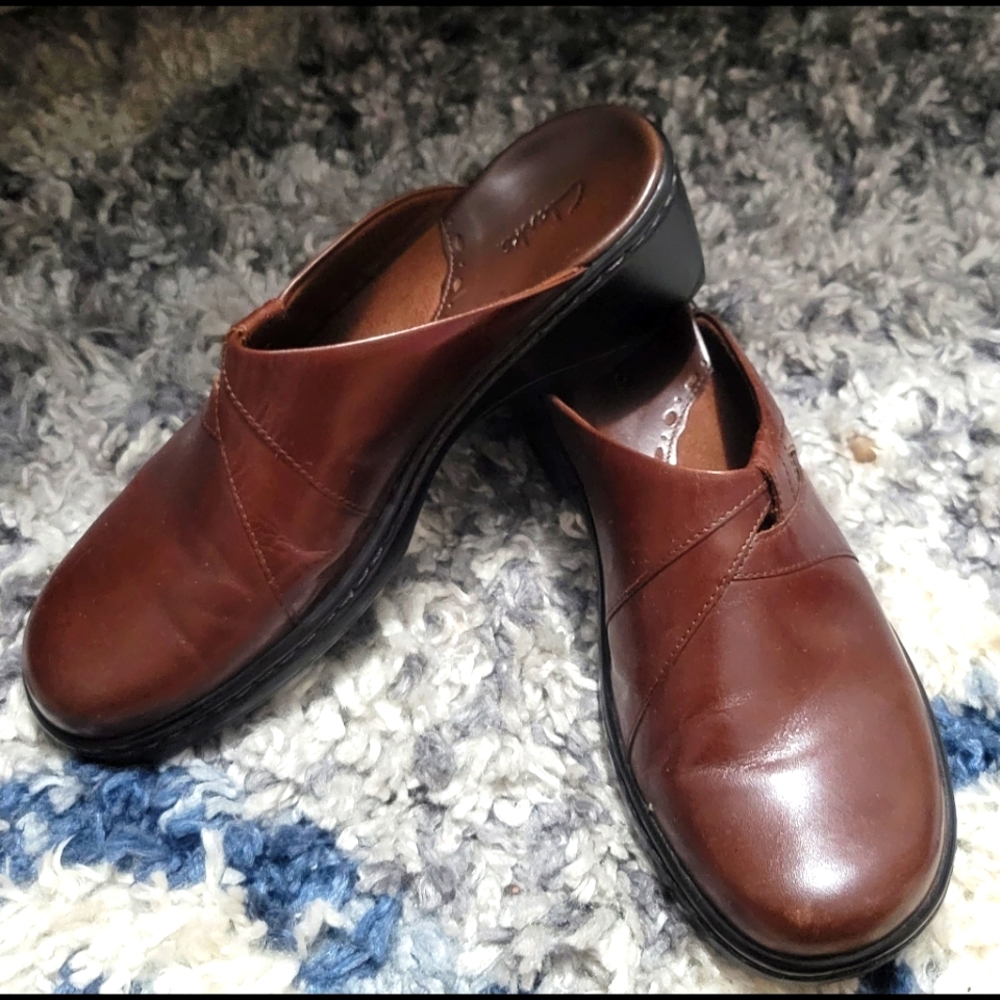 Clarks Clogs/Mules